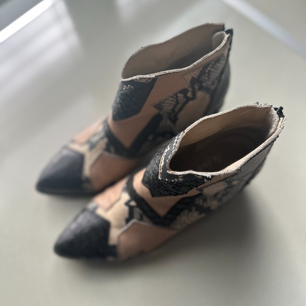 Sz 8 Snake Skin Leather Booties Matisse x Free People x Jeffrey Campbell x AS98